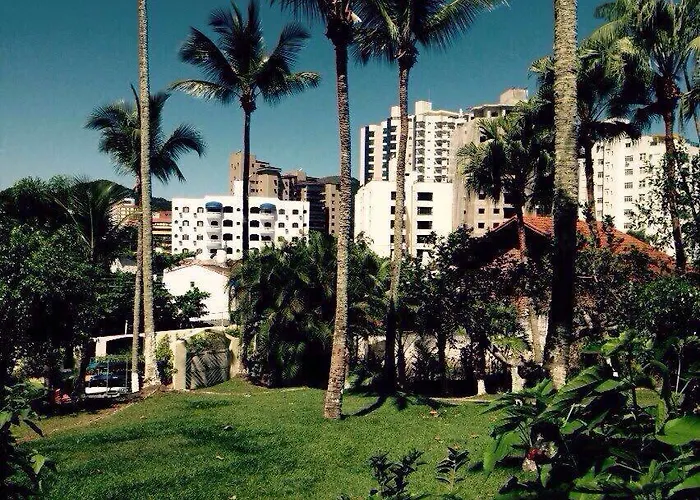 Coqueiros Praia Martin de Sá Caraguatatuba